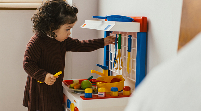 2歳の男の子・女の子 | 年齢別プレゼント選び | ボーネルンドの