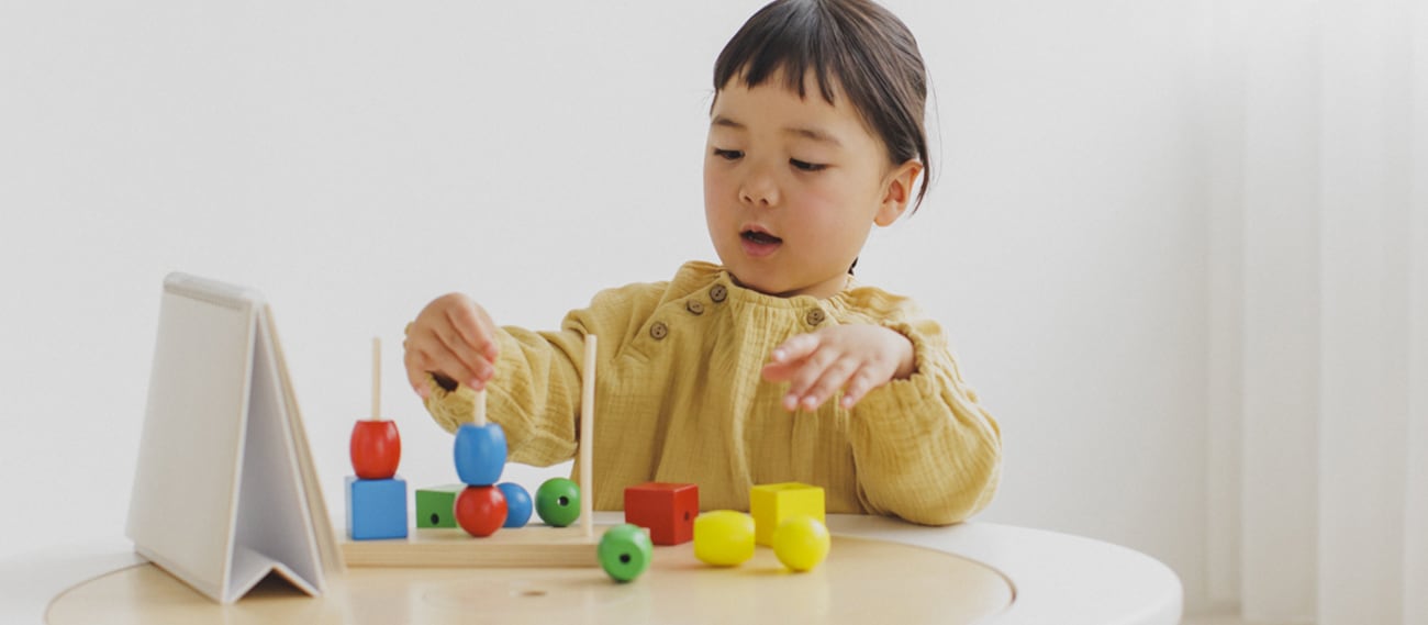 あそび別プレゼント選び | ボーネルンドのクリスマス2025 ボーネルンド